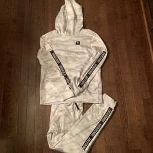 Abercrombie sweatsuit